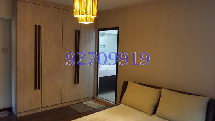Blk 262B Compassvale Street (Sengkang), HDB Executive #74018052